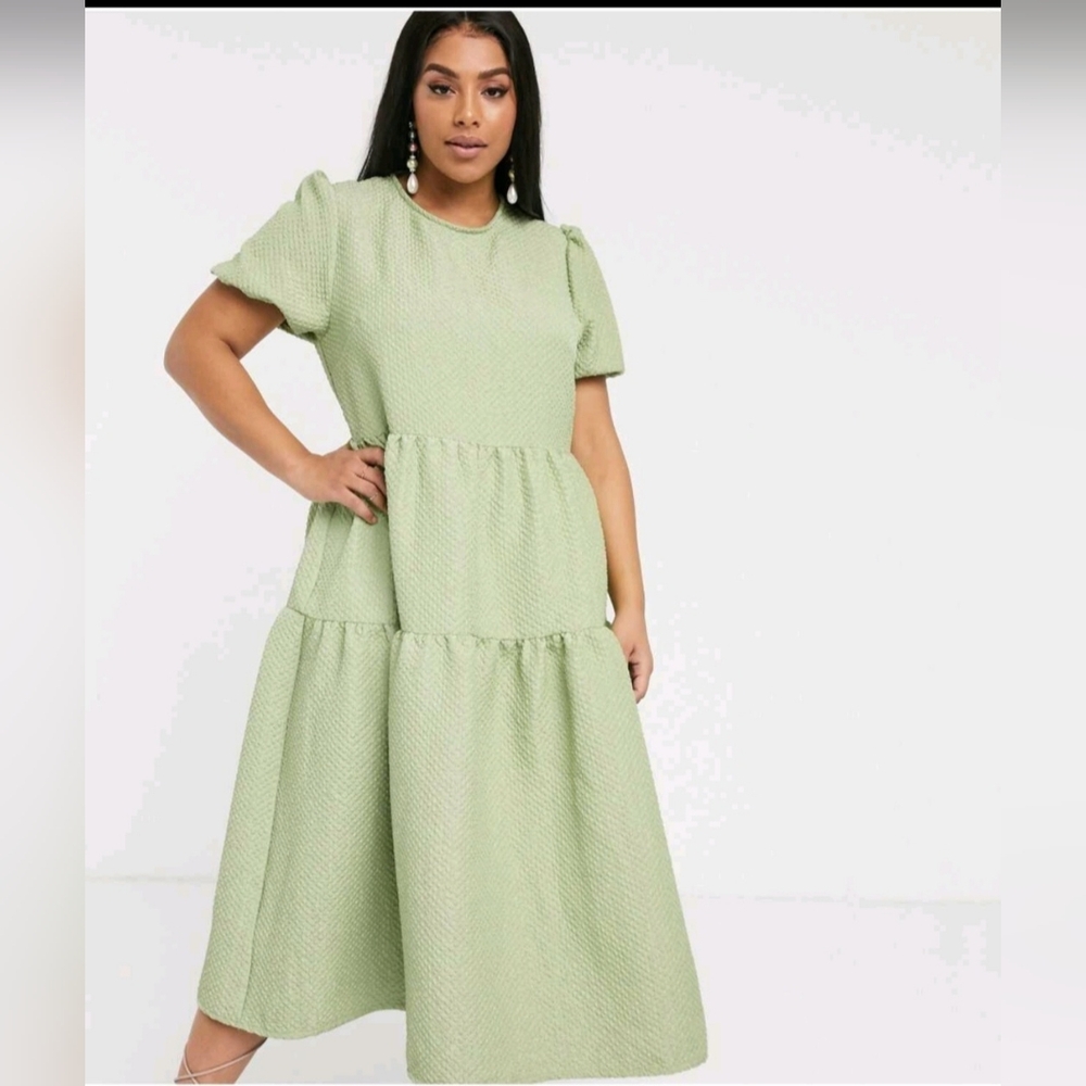 Brand New Glamorous Curve Tiered Maxi Smock Women's Dress